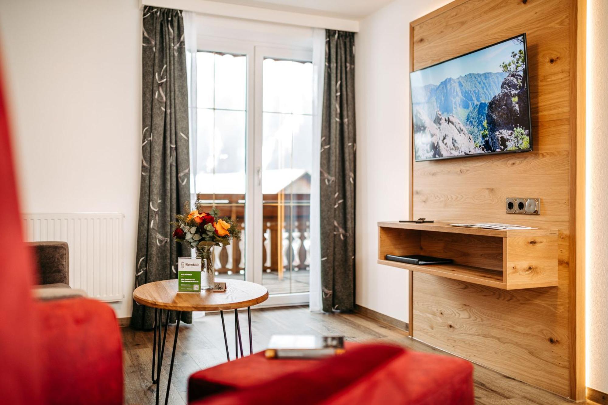 Hotel Alpenstueble Appartements Mittelberg Exteriér fotografie